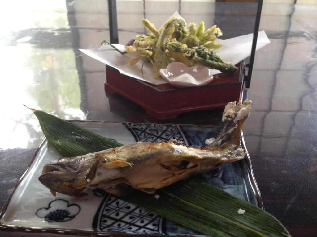 南砺 吉野家旅馆酒店 外观 照片