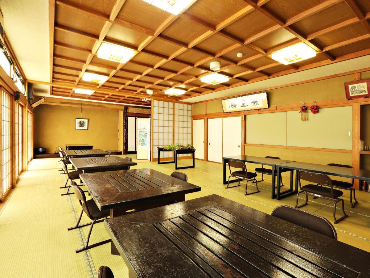 南砺 吉野家旅馆酒店 外观 照片