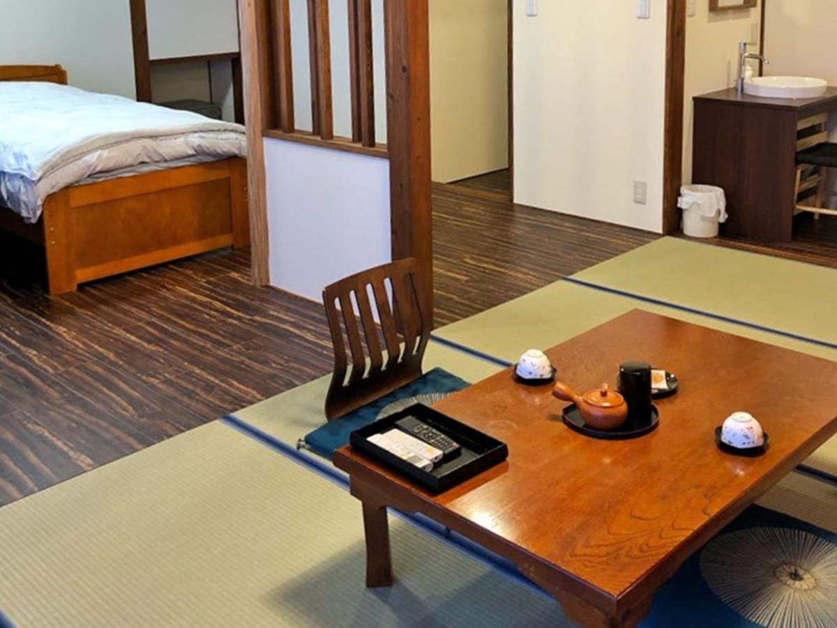 南砺 吉野家旅馆酒店 外观 照片
